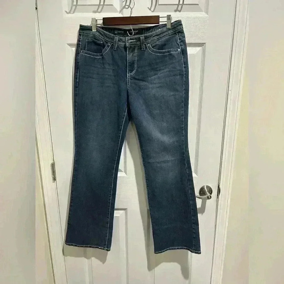 Nine‎ West “Date Night Fit” Jeans Womens Size 12 Bootcut Midrise - Picture 1 of 5
